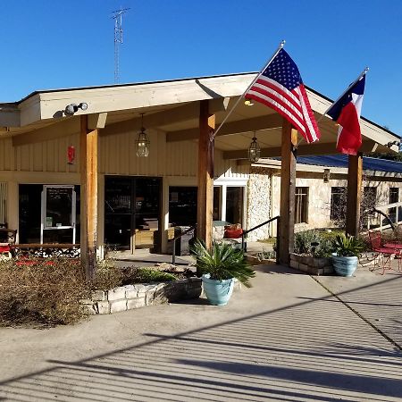 温伯利 赛普拉斯瀑布宾馆酒店 外观 照片